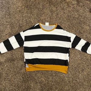 stripped sweater - M